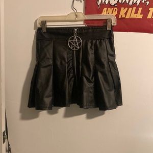 spencer’s pleated pentagram mini skirt